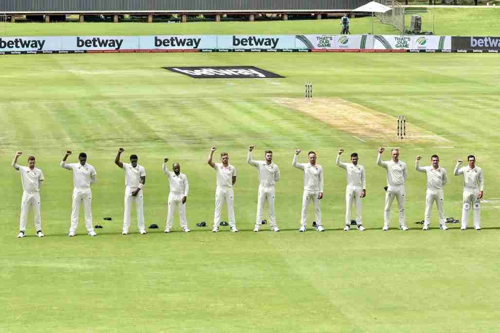 South Africa’s Cricket Team Raised Their Fists For Black Lives Matter Before A Match