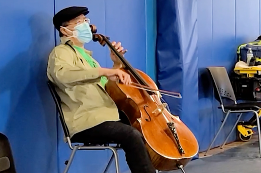 Cellist Yo-Yo Ma Played A Surprise Live Concert In The Clinic After Getting His COVID-19 Vaccine