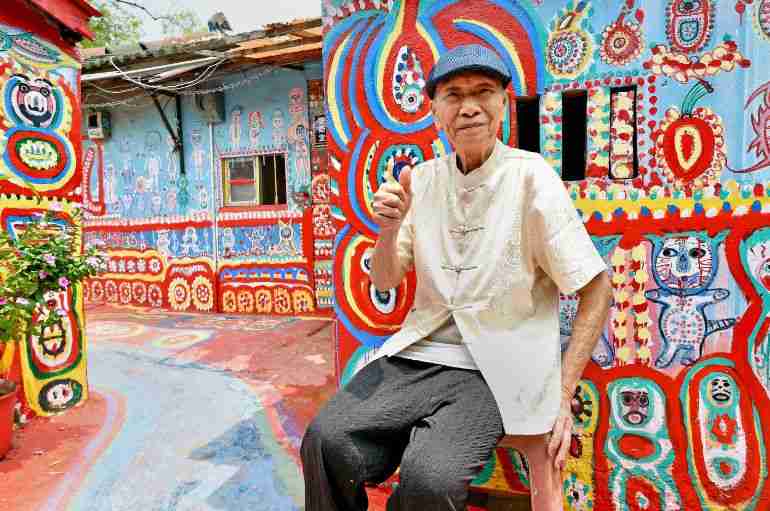 The Rainbow Village Painted By This 99-Year-Old Taiwanese Grandpa Has Been Defaced. Here’s Everything We Know