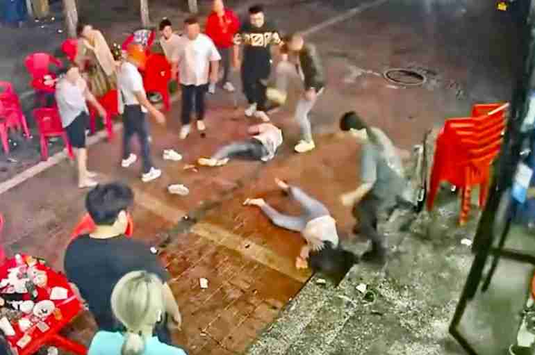 tangshan restaurant women attacked china
